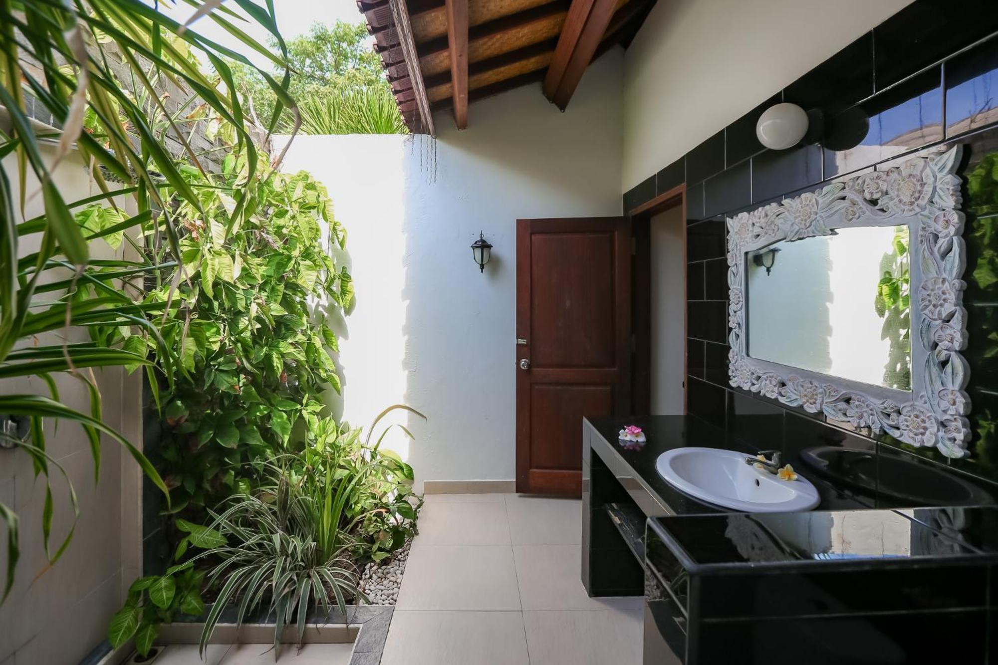 Cozy Bungalows Τζίλι Τραγουανγκάν Εξωτερικό φωτογραφία
