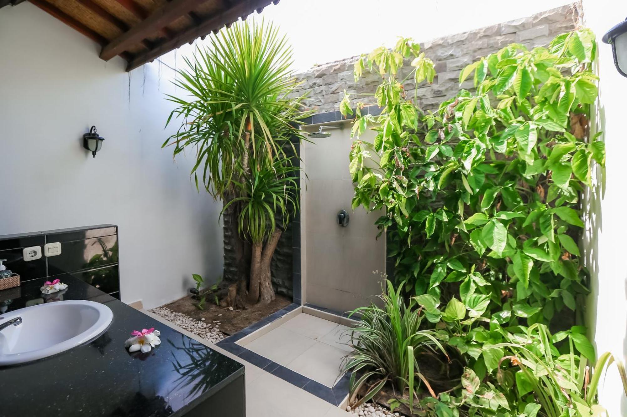 Cozy Bungalows Τζίλι Τραγουανγκάν Εξωτερικό φωτογραφία